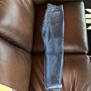 7 For All Mankind b(air) The Ankle Skinny